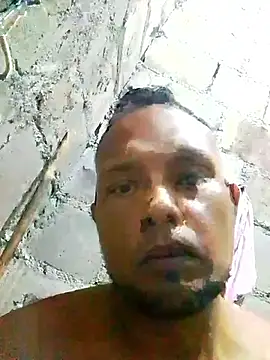 Snapshot of javier170ooo chatting on 05-20-26, 01:56 javier170ooo online show from 05-20-26, 01:56