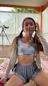Mini girl do it better online show from 05-13-26, 02:53