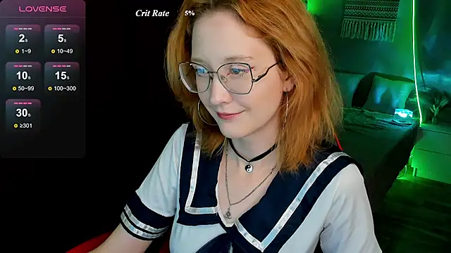 Snapshot of LunaTerry chatting on 06-20-26, 08:17 LunaTerry online show from 06-20-26, 08:17