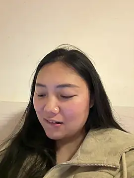 Snapshot of yanling668 chatting on 05-11-26, 01:39 yanling668 online show from 05-11-26, 01:39