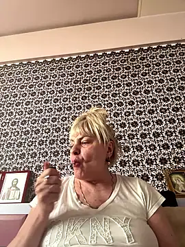 Snapshot of AnastasiaGrey777 chatting on 06-05-26, 06:52 AnastasiaGrey777 online show from 06-05-26, 06:52