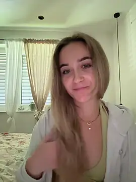 Snapshot of LillyStarr chatting on 07-01-26, 01:24 LillyStarr online show from 07-01-26, 01:24