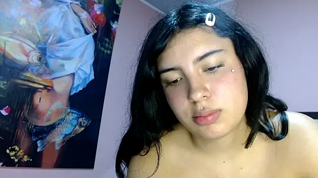 Snapshot of LunaKittyx chatting on 05-11-26, 02:45 LunaKittyx online show from 05-11-26, 02:45