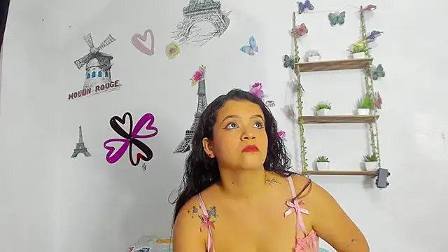 Snapshot of Lunaa_Vega chatting on 05-13-26, 01:14 Lunaa Vega online show from 05-13-26, 01:14