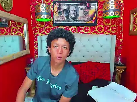 skinny20boy online show from 05-25-26, 11:00