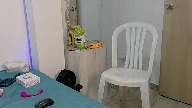 Snapshot of Katia_Rose23 chatting on 07-15-26, 07:08 Katia Rose23 online show from 07-15-26, 07:08