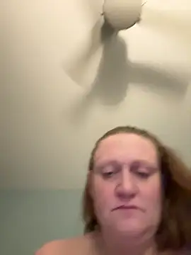 Snapshot of Kellilyn10 chatting on 06-04-26, 02:50 Kellilyn10 online show from 06-04-26, 02:50