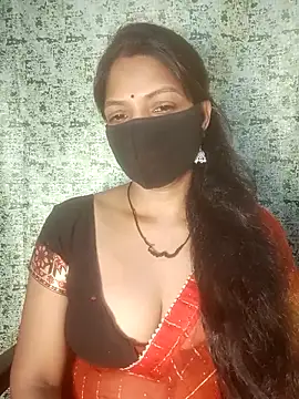 Snapshot of Juli_80 chatting on 06-09-26, 11:55 Juli 80 online show from 06-09-26, 11:55