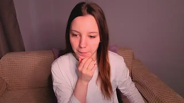 Snapshot of lolytaberry chatting on 06-01-26, 01:51 lolytaberry online show from 06-01-26, 01:51