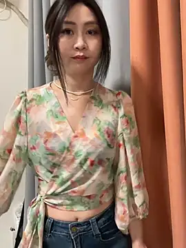 huihui 520 online show from 07-20-26, 01:35