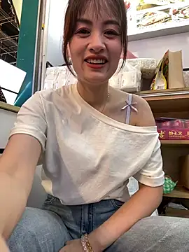 huihui 520 online show from 07-26-26, 02:53