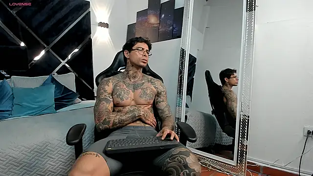 EdoardoJS online show from 05-16-26, 12:07