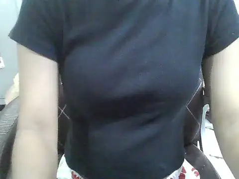 Snapshot of Maanvi_Gill chatting on 05-24-26, 03:39 Maanvi Gill online show from 05-24-26, 03:39