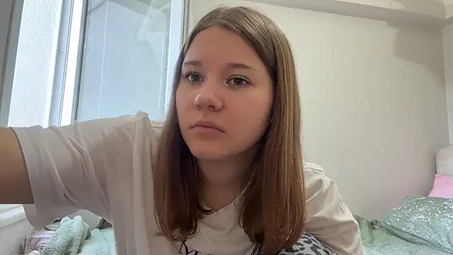 KamalaDuplantis online show from 05-10-26, 02:22