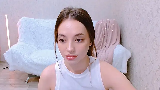 SiennaMia online show from 06-02-26, 04:58