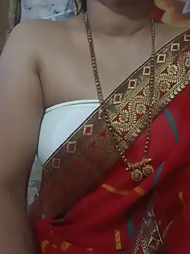 Snapshot of Komal_Bhabhi4u chatting on 05-12-26, 01:03 Komal Bhabhi4u online show from 05-12-26, 01:03