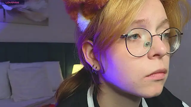 Snapshot of FoxxyyPolly chatting on 06-05-26, 07:03 FoxxyyPolly online show from 06-05-26, 07:03