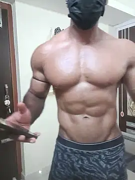 Snapshot of freakinsexy chatting on 06-17-26, 06:38 freakinsexy online show from 06-17-26, 06:38