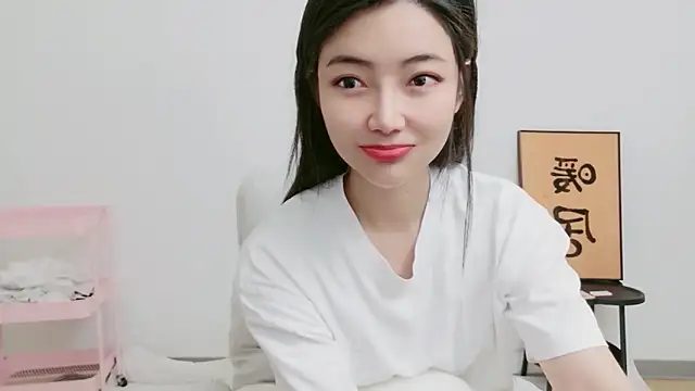 woxiangjinjin030 online show from 05-14-26, 06:53