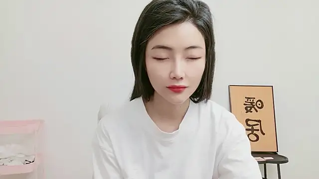woxiangjinjin030 online show from 05-15-26, 05:36