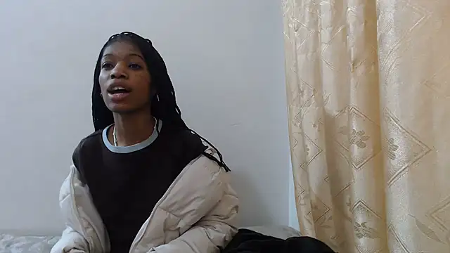 PetiteBarbie 05 online show from 07-14-26, 05:23