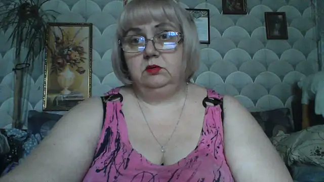 MarinaFarina53 online show from 06-18-26, 11:58