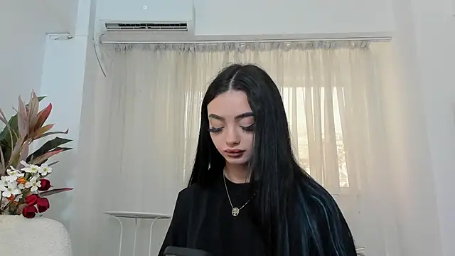 RachellRavee online show from 05-13-26, 04:54