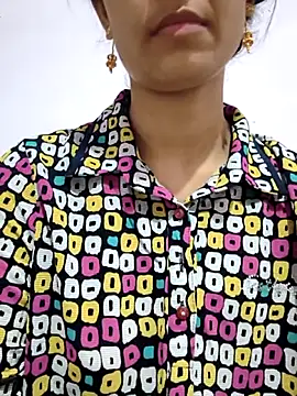 Snapshot of KumariNaina chatting on 06-15-26, 05:31 KumariNaina online show from 06-15-26, 05:31