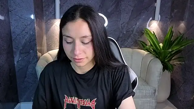 Hadda Crazy Tx  online show from 05-11-26, 12:33