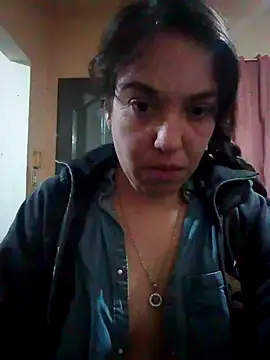 Snapshot of marylin8822 chatting on 06-27-26, 06:40 marylin8822 online show from 06-27-26, 06:40