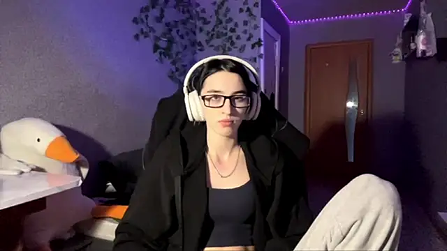 NightFoxxx online show from 05-14-26, 01:07