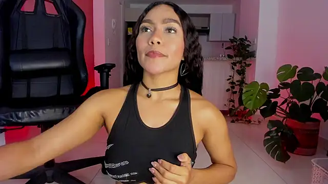 Only pammela online show from 06-17-26, 12:24