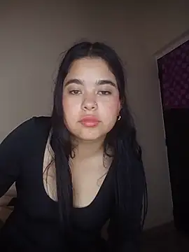 Snapshot of MiiaHott_W chatting on 06-03-26, 02:33 MiiaHott W online show from 06-03-26, 02:33