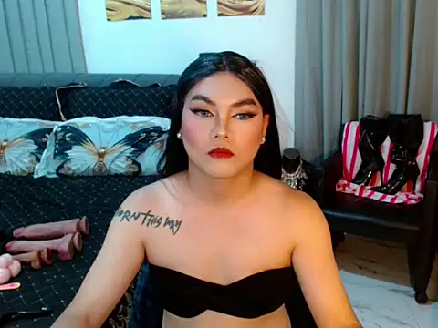 RoyalSeductress online show from 05-12-26, 09:28
