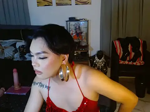 RoyalSeductress online show from 05-13-26, 02:14