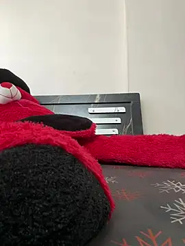 Snapshot of sexyy_nehaa chatting on 05-21-26, 03:02 sexyy nehaa online show from 05-21-26, 03:02