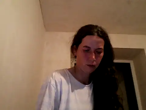 Snapshot of DanicaFey chatting on 05-14-26, 06:58 DanicaFey online show from 05-14-26, 06:58