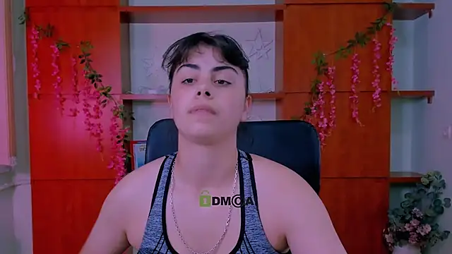 Snapshot of shadow_kiss_ chatting on 06-17-26, 12:29 shadow kiss online show from 06-17-26, 12:29