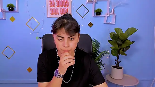 Snapshot of shadow_kiss_ chatting on 06-21-26, 08:50 shadow kiss online show from 06-21-26, 08:50