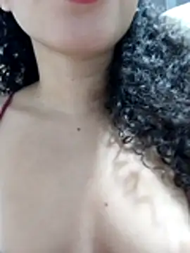 venuseyes25 online show from 06-25-26, 03:06