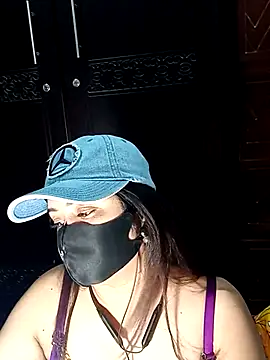 Choco-230 online show from 07-16-26, 10:49