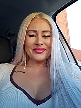 Snapshot of MILFBARBY chatting on 01-16-25, 11:26 MILFBARBY online show from 01-16-25, 11:26