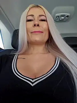 Snapshot of MILFBARBY chatting on 02-23-25, 11:44 MILFBARBY online show from 02-23-25, 11:44