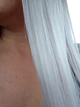 Snapshot of MILFBARBY chatting on 02-25-25, 08:14 MILFBARBY online show from 02-25-25, 08:14