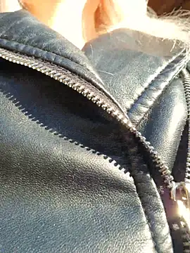 Snapshot of MILFBARBY chatting on 10-27-25, 08:07 MILFBARBY online show from 10-27-25, 08:07