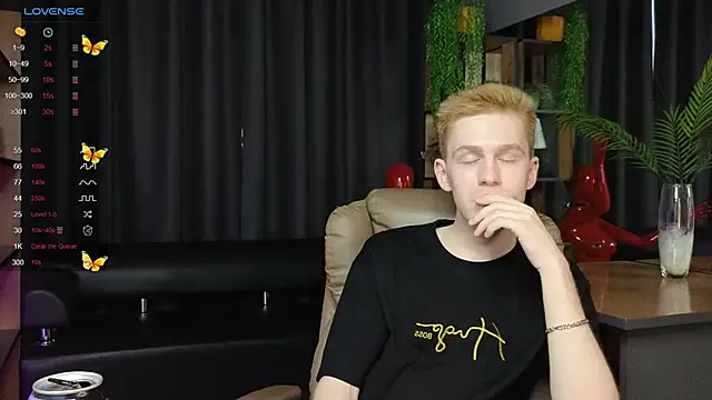 Tommy CrashXXX online show from 05-09-26, 12:10