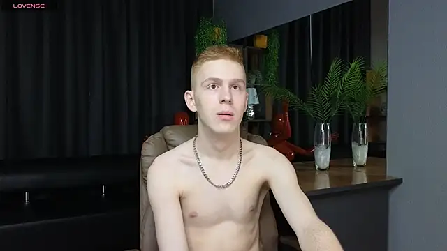 Tommy CrashXXX online show from 05-12-26, 12:46