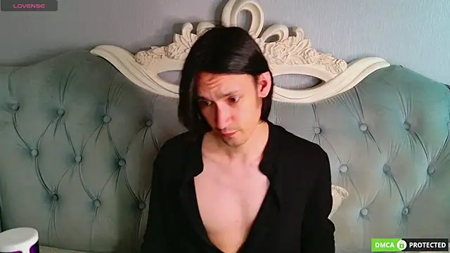 Snapshot of CalvinChapman chatting on 06-21-26, 07:00 CalvinChapman online show from 06-21-26, 07:00