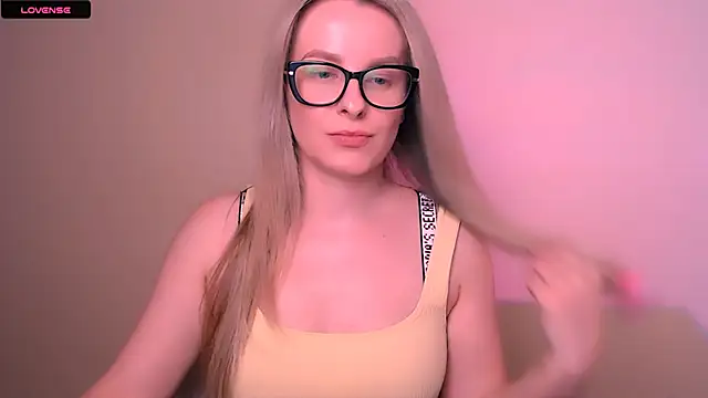 MariaTess  online show from 05-10-26, 05:29
