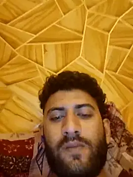 yoursunny001 online show from 05-12-26, 07:55